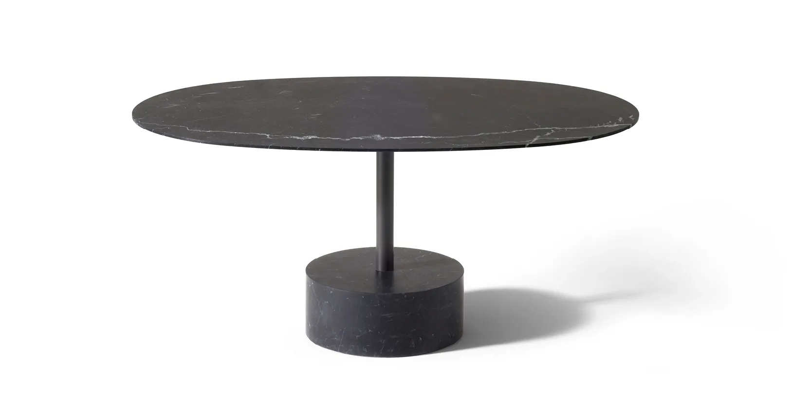 Cassina 9 Dining Table oval