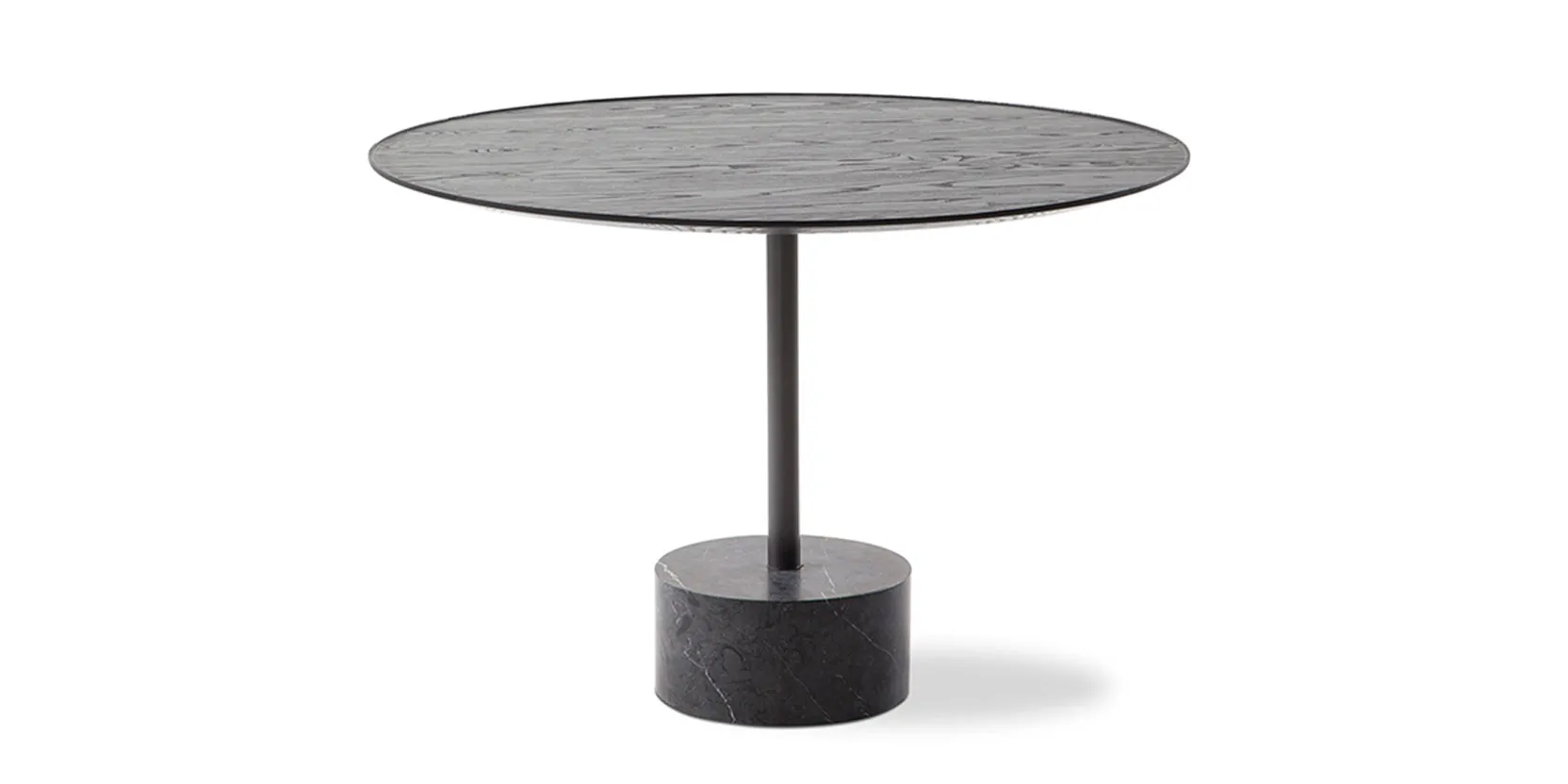 Cassina 9 Dining table