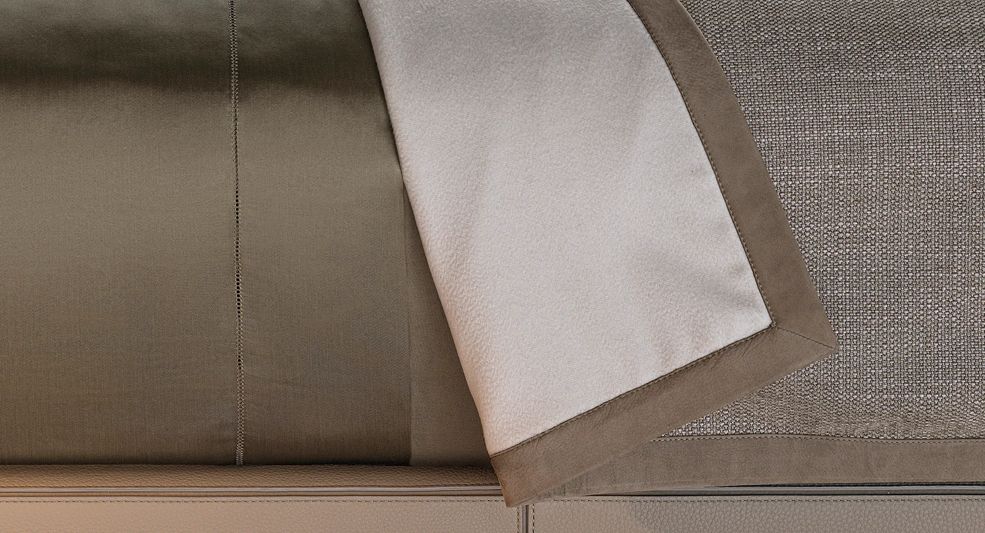 Minotti Canvas