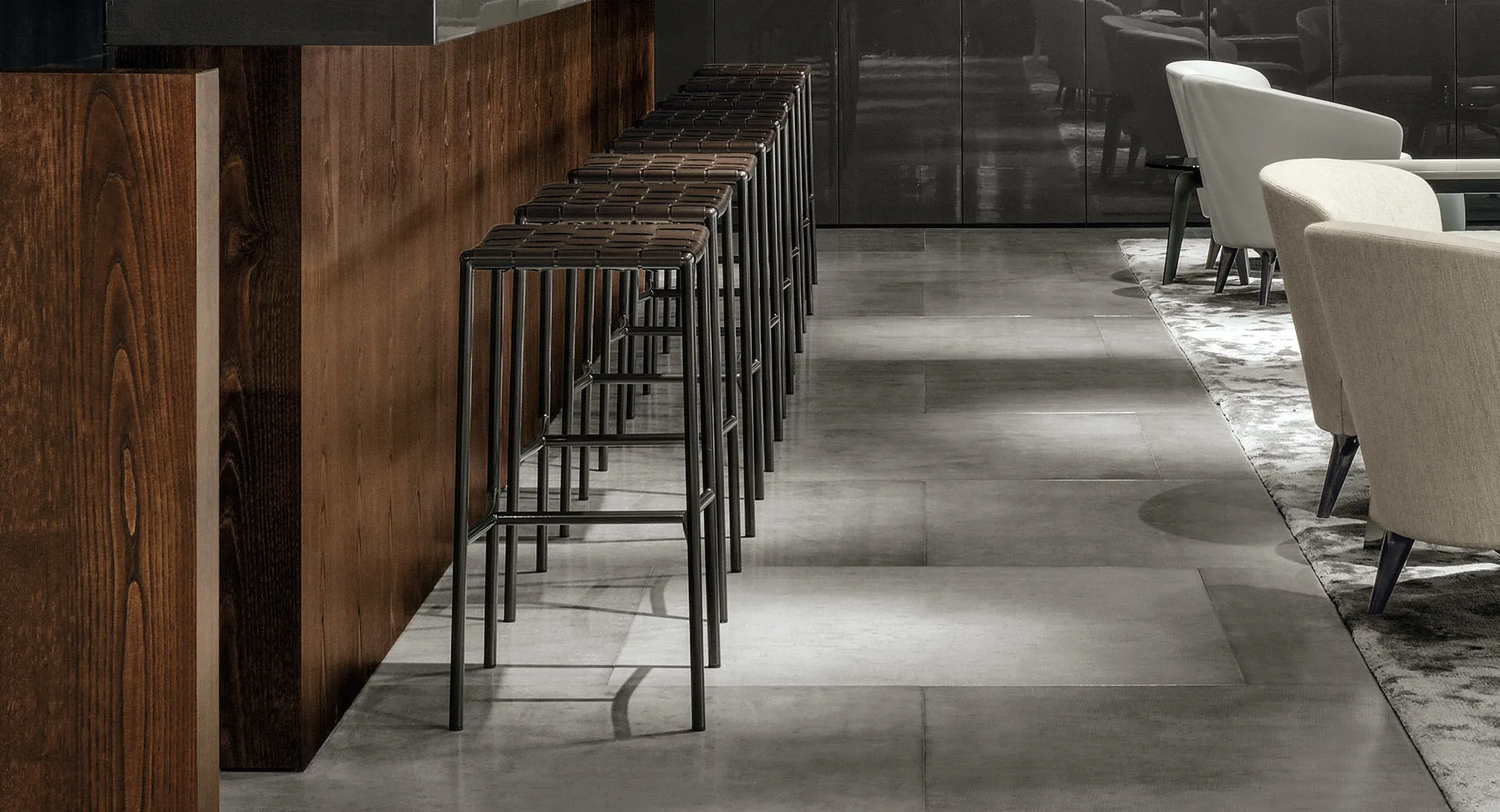 Minotti Klasen Stool