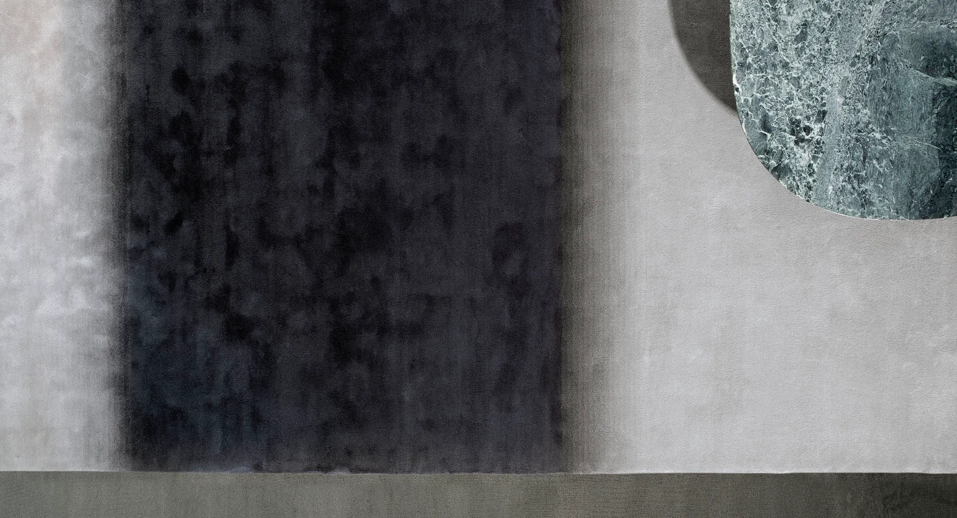 Minotti Landfield Stripes
