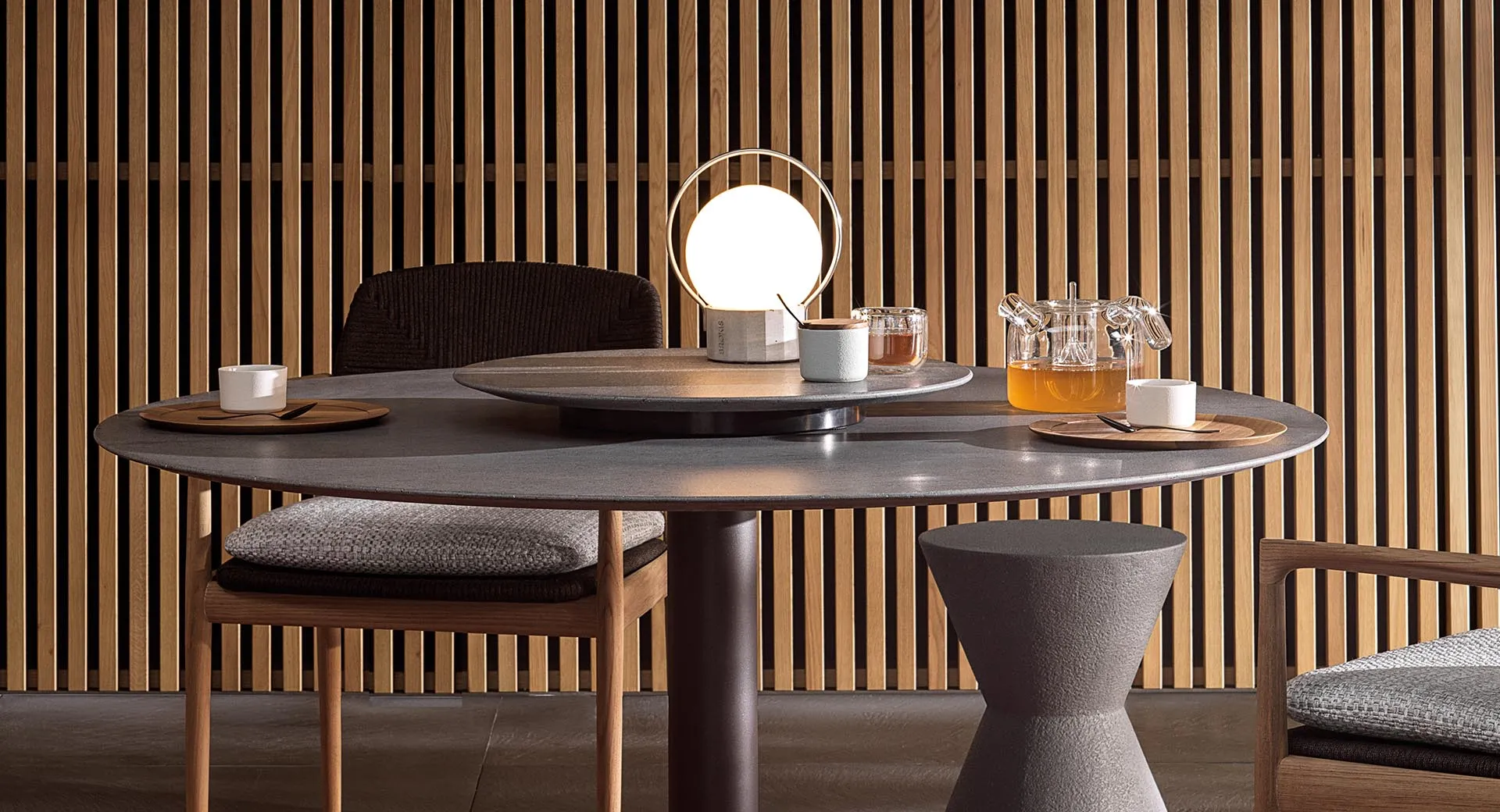 Minotti Lazy Susan Basaltina