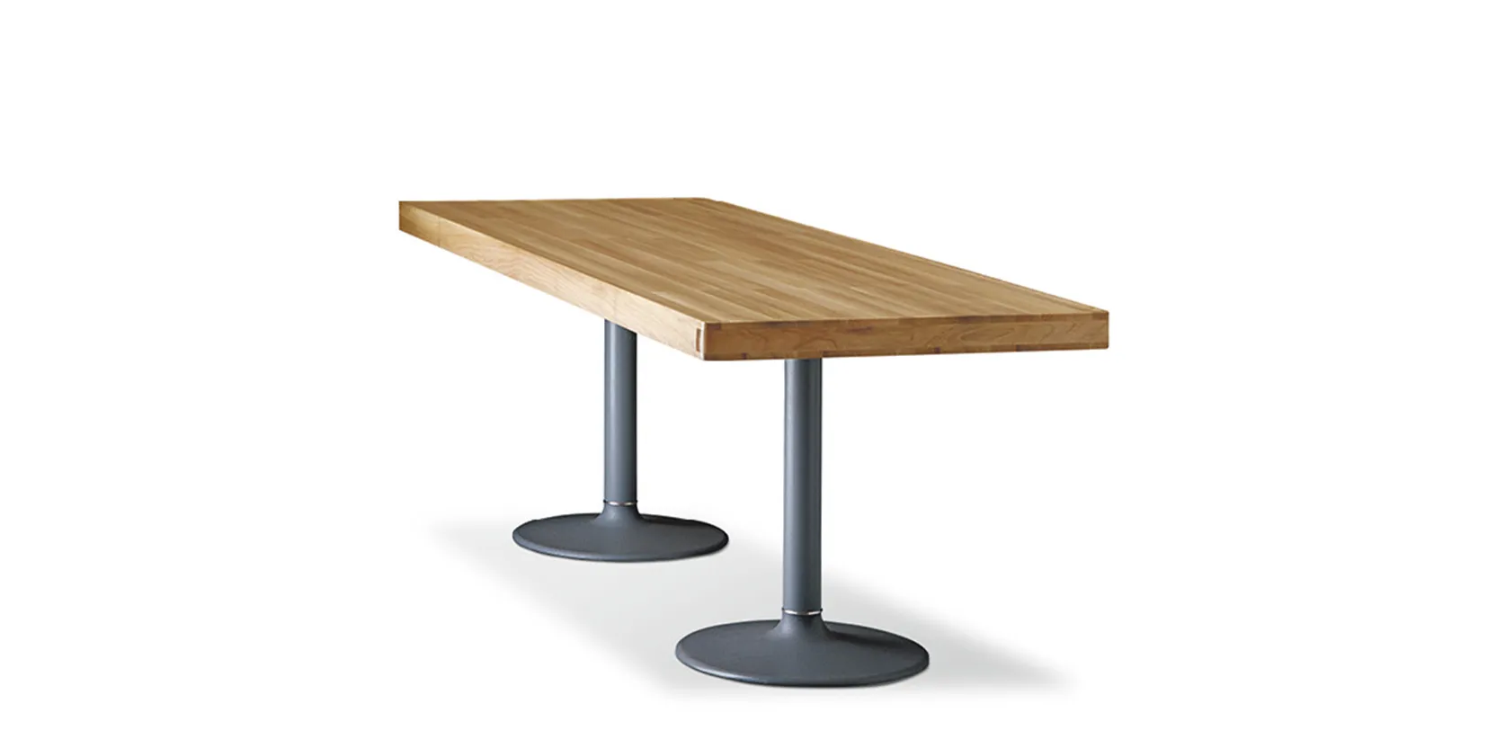 Cassina 11 Table pieds corolle, plateau bois