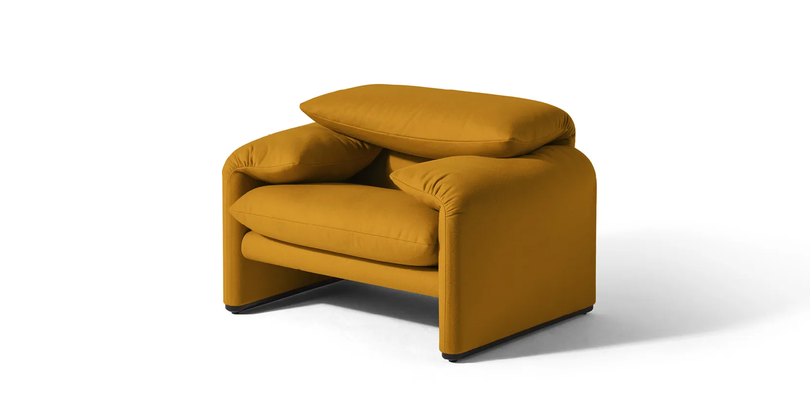 Cassina Maralunga armchair