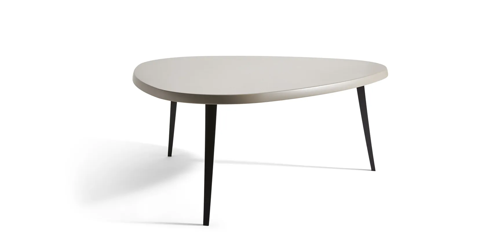 Cassina Mexique Outdoor Table