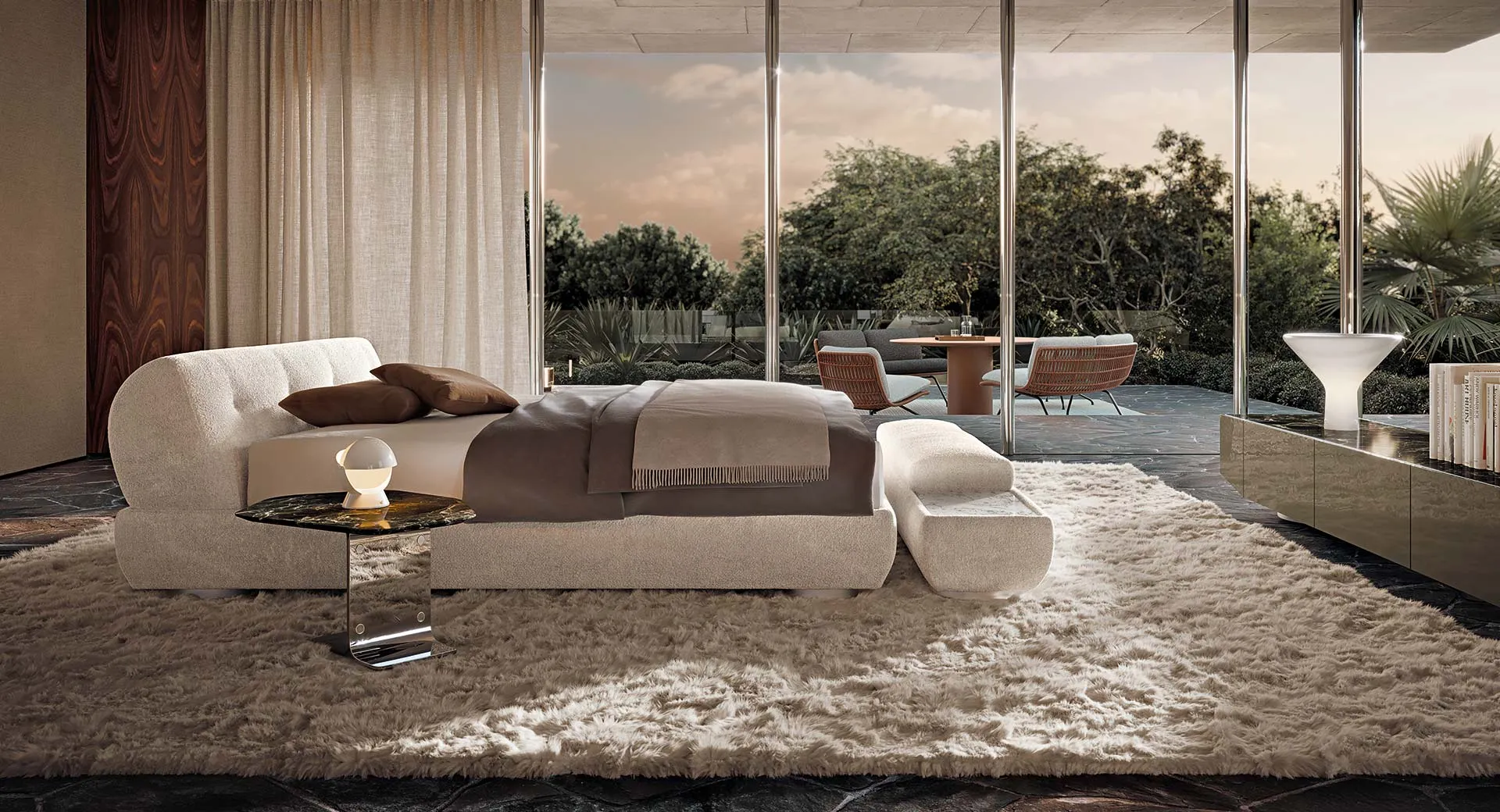 Minotti Supermoon Bed